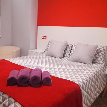 Moderno Apartamento Zona Playa De Levante Бенідорм Екстер'єр фото