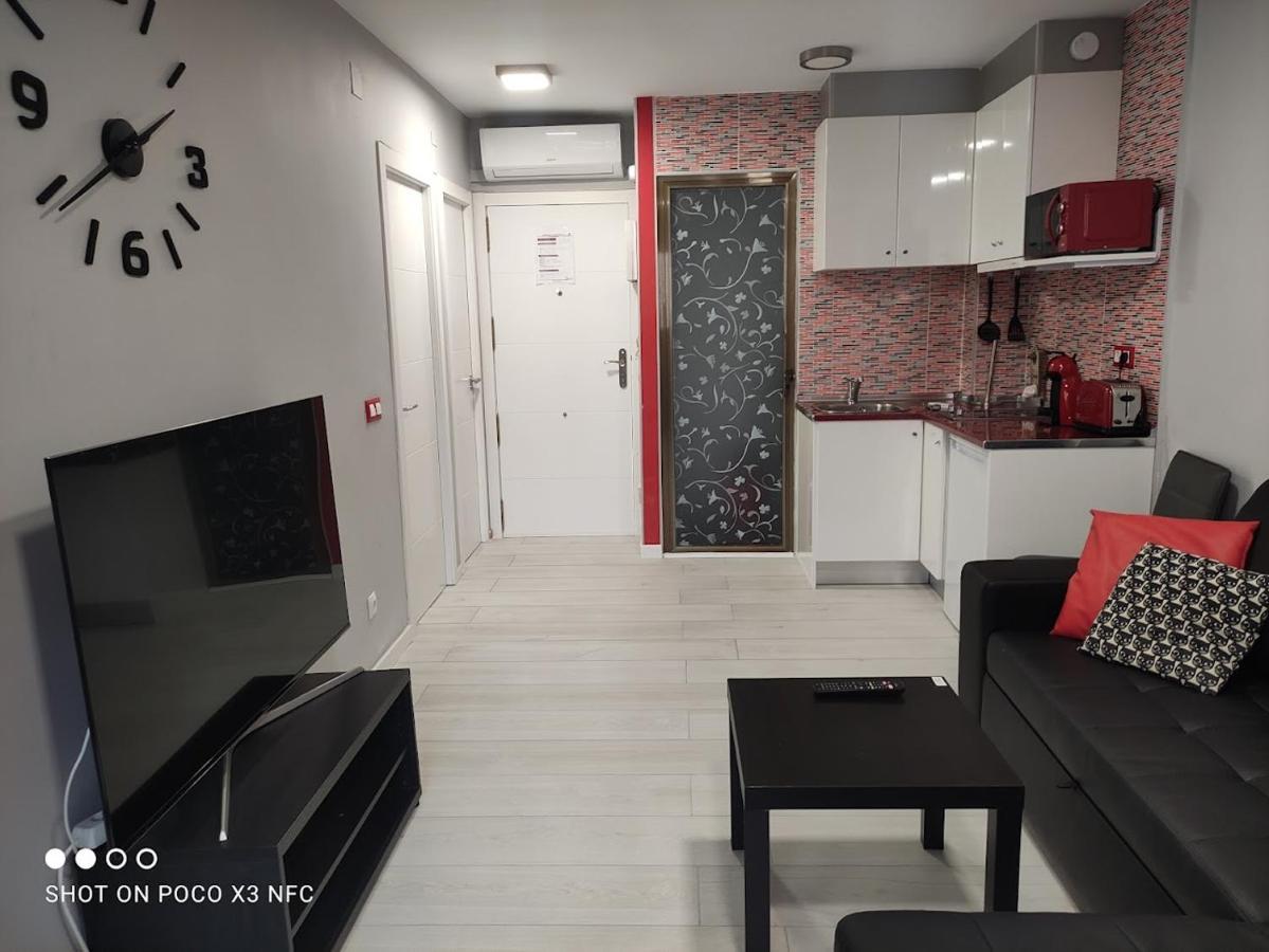 Moderno Apartamento Zona Playa De Levante Бенідорм Екстер'єр фото
