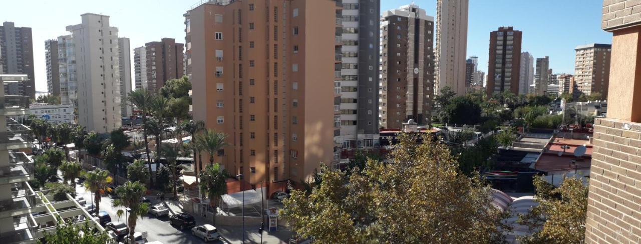 Moderno Apartamento Zona Playa De Levante Бенідорм Екстер'єр фото