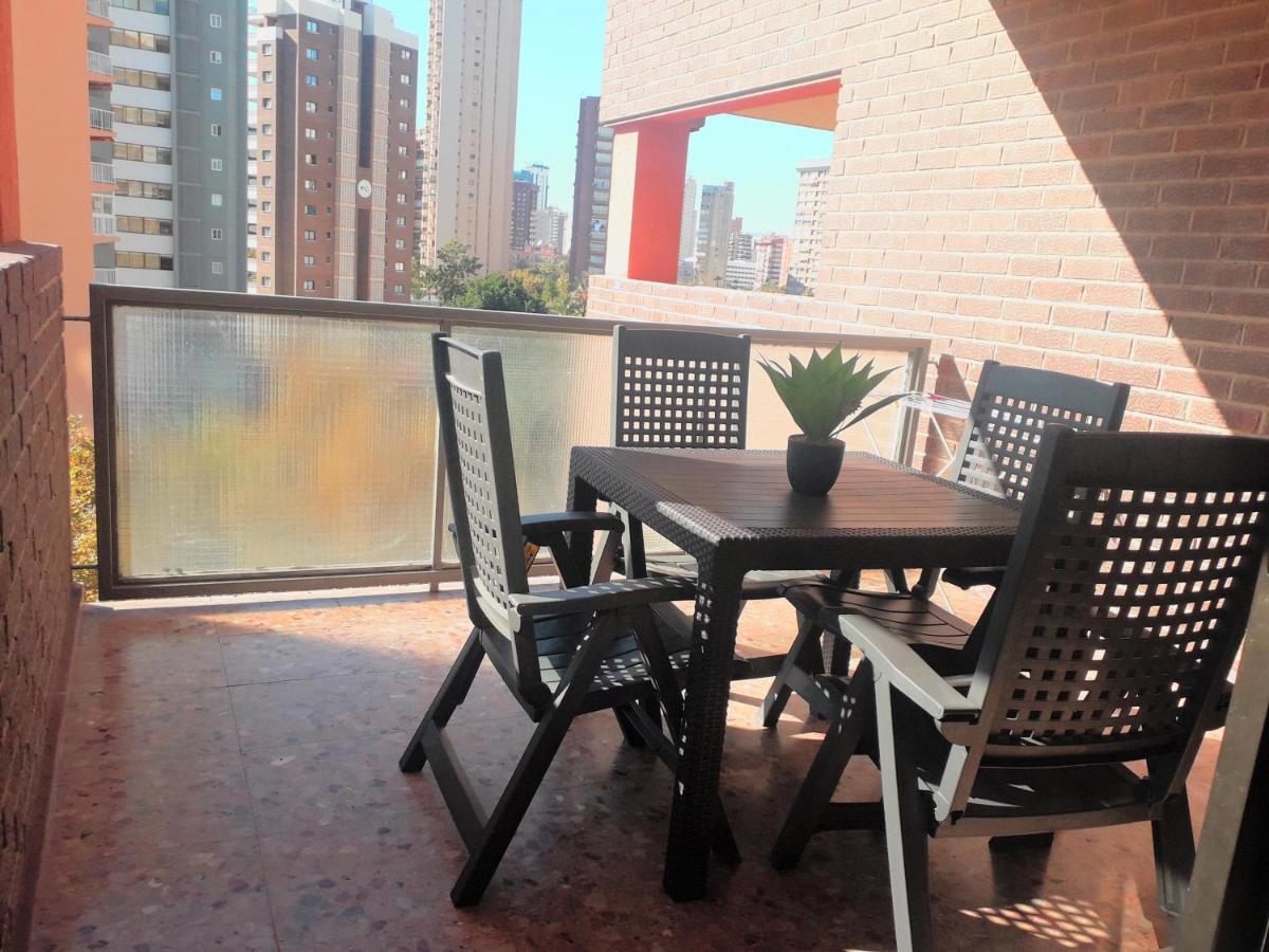 Moderno Apartamento Zona Playa De Levante Бенідорм Екстер'єр фото